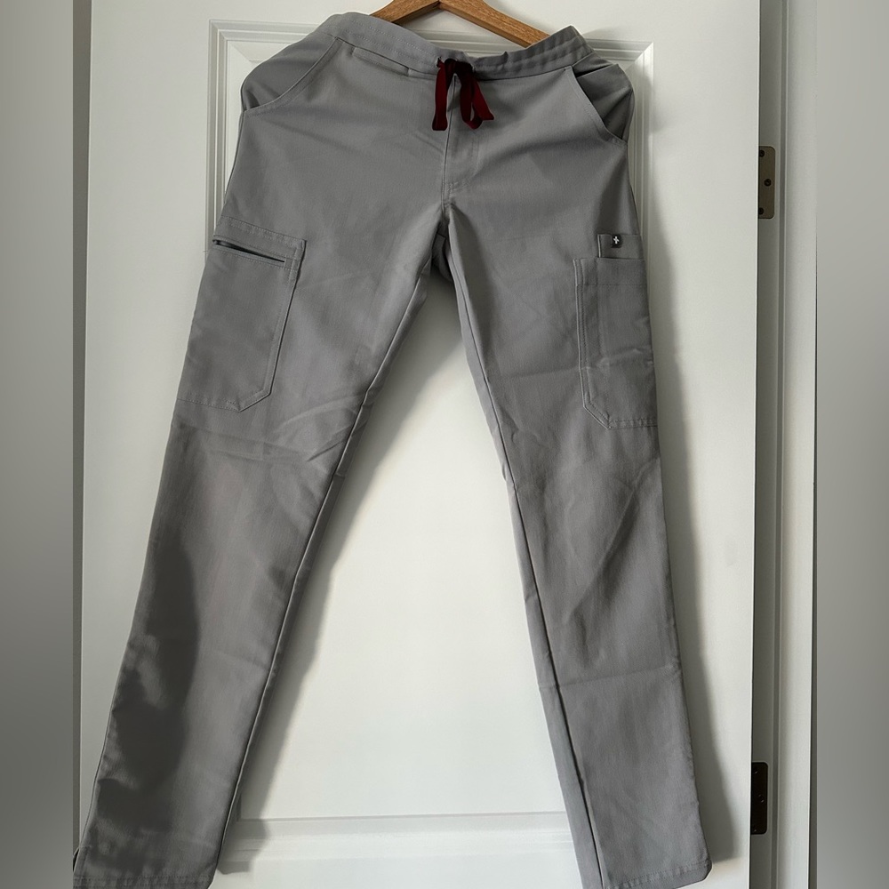 FIGS Yola Cement Scrubs